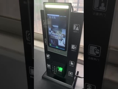 5 inç HD dokunmatik ekran yüz erişim kontrolörü Linux