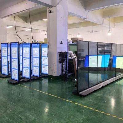 69.3 inç Free Standing Digital Signage Indoor Ultra ince LCD Tam Ekran