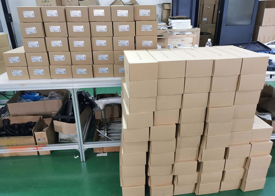 siyah 45 dilde RFID Kart Okuyucu zemin standı Kiosk Otomatik Termal Sıcaklık Ölçüm kapısı Erişim