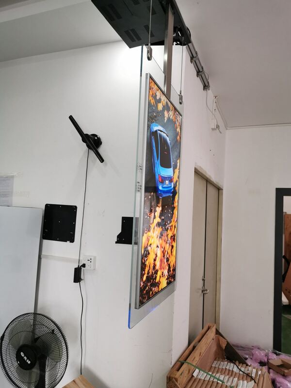 178 Derece Görme açısı Toplu alanlarda performans ve gelişmiş görsel çekiciliği sunan çok dokunmatik dijital işaretleme